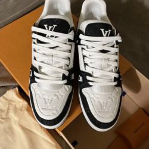 Louis Vuitton Trainer Black and White Denim Sneaker Mens Size 9 - Picture 2 of 3